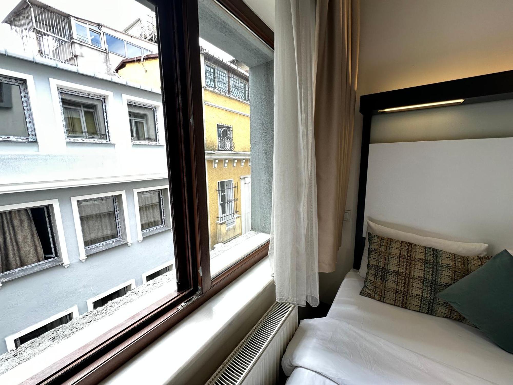 Hotels And Suites Platine Istanbul Exterior photo